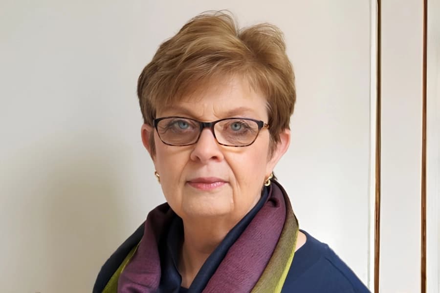 Dr Barbara DE LA SALLE